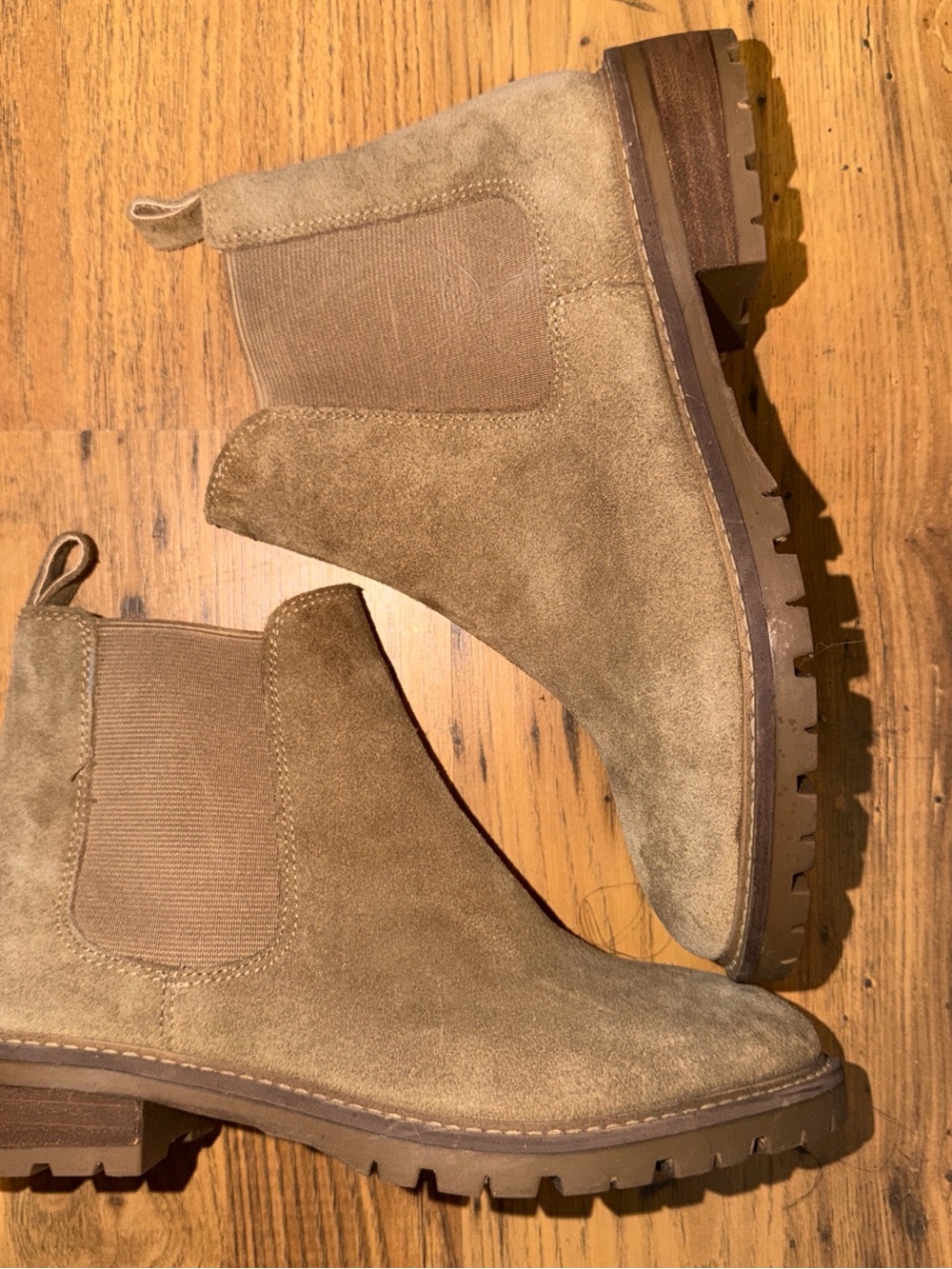 Steve Madden Tan Suede Chelsea Ankle Boots